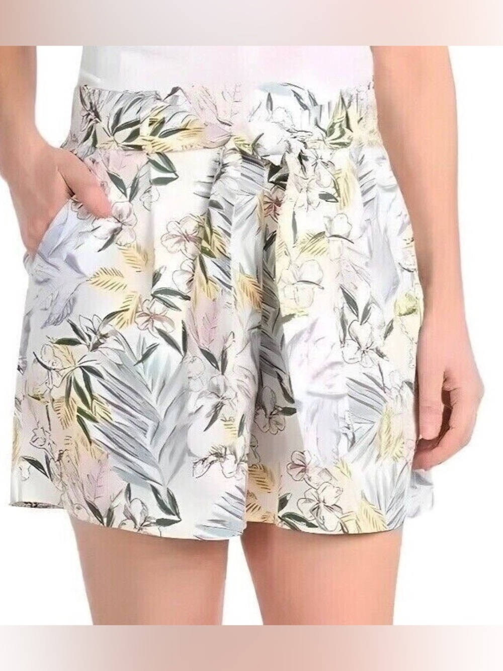 Dalia Ladies' Linen Blend Tie Front Short, Off-White Combo sz M nwt